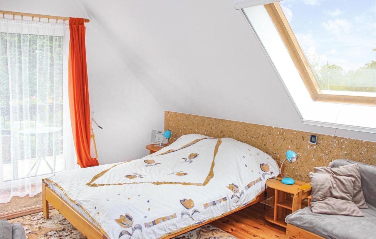 Cozy Apartment In Nowe Warpno With Wifi Exterior foto